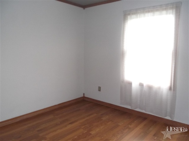 805 Trail Road Auburn, IN 46706 - Photo 8 of 11 Gallery Image 8