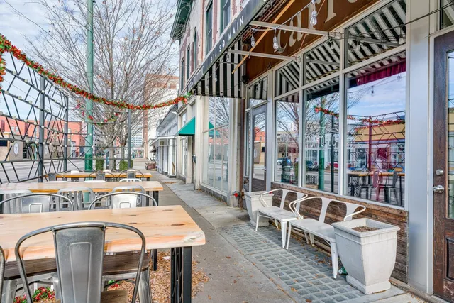 $2,300 | 310 South Main Street, Unit 101, Memphis, TN 38103