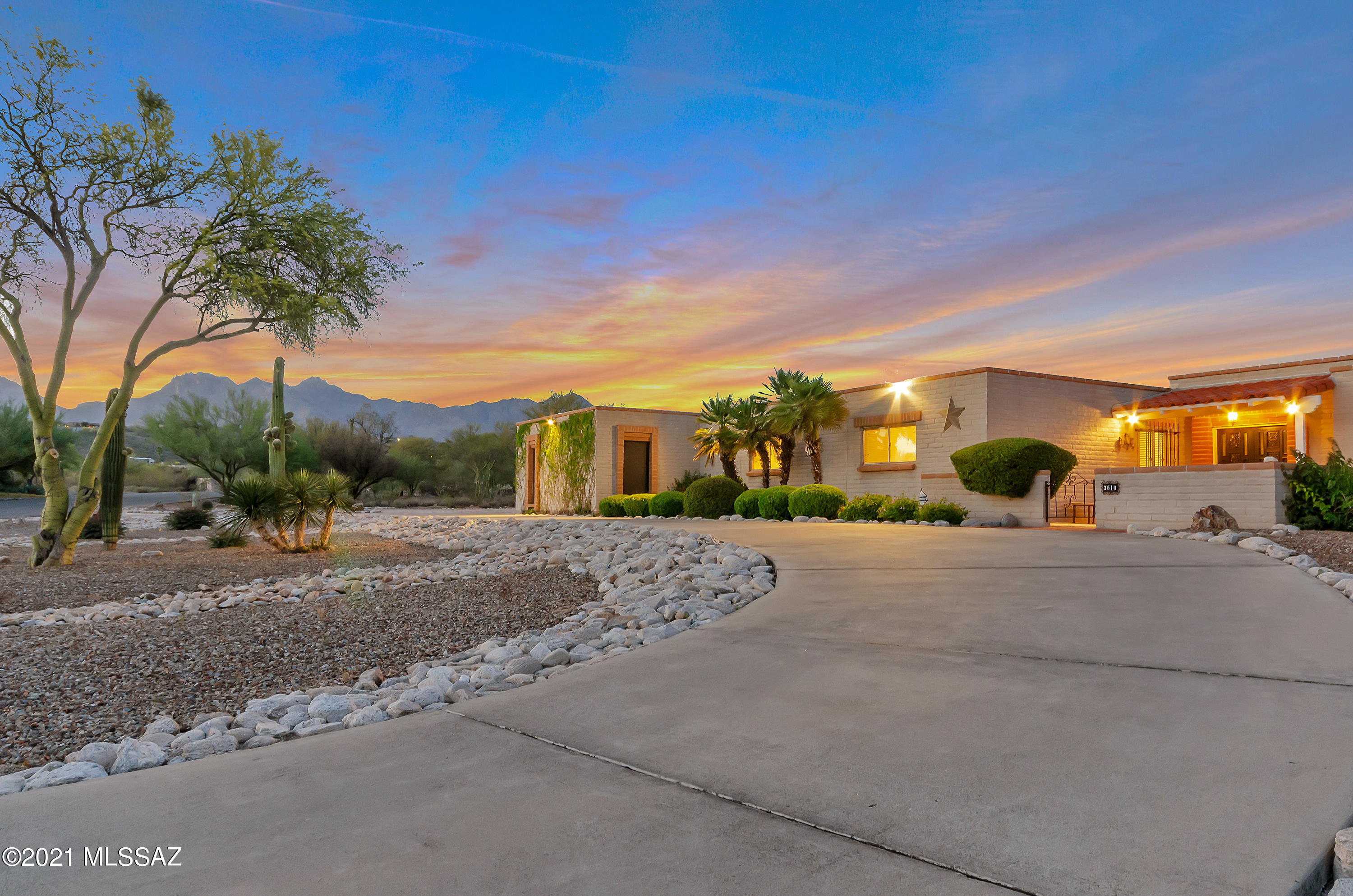 3610 North Pantano Road Tucson, AZ 85750 - Photo 2 of 48 Gallery Image 2