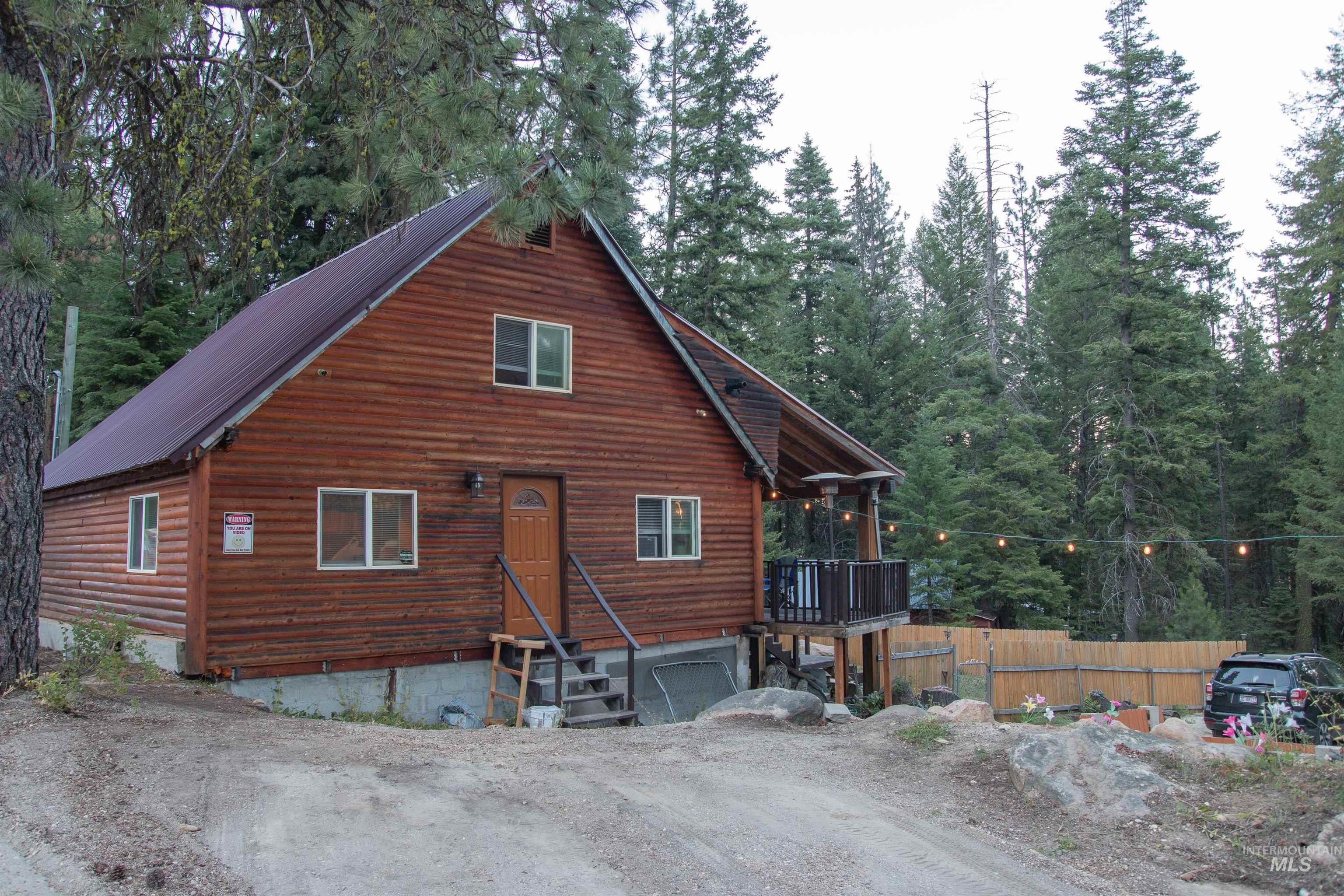 598 West Mountain Road Cascade, ID 83611 - Photo 1 of 24