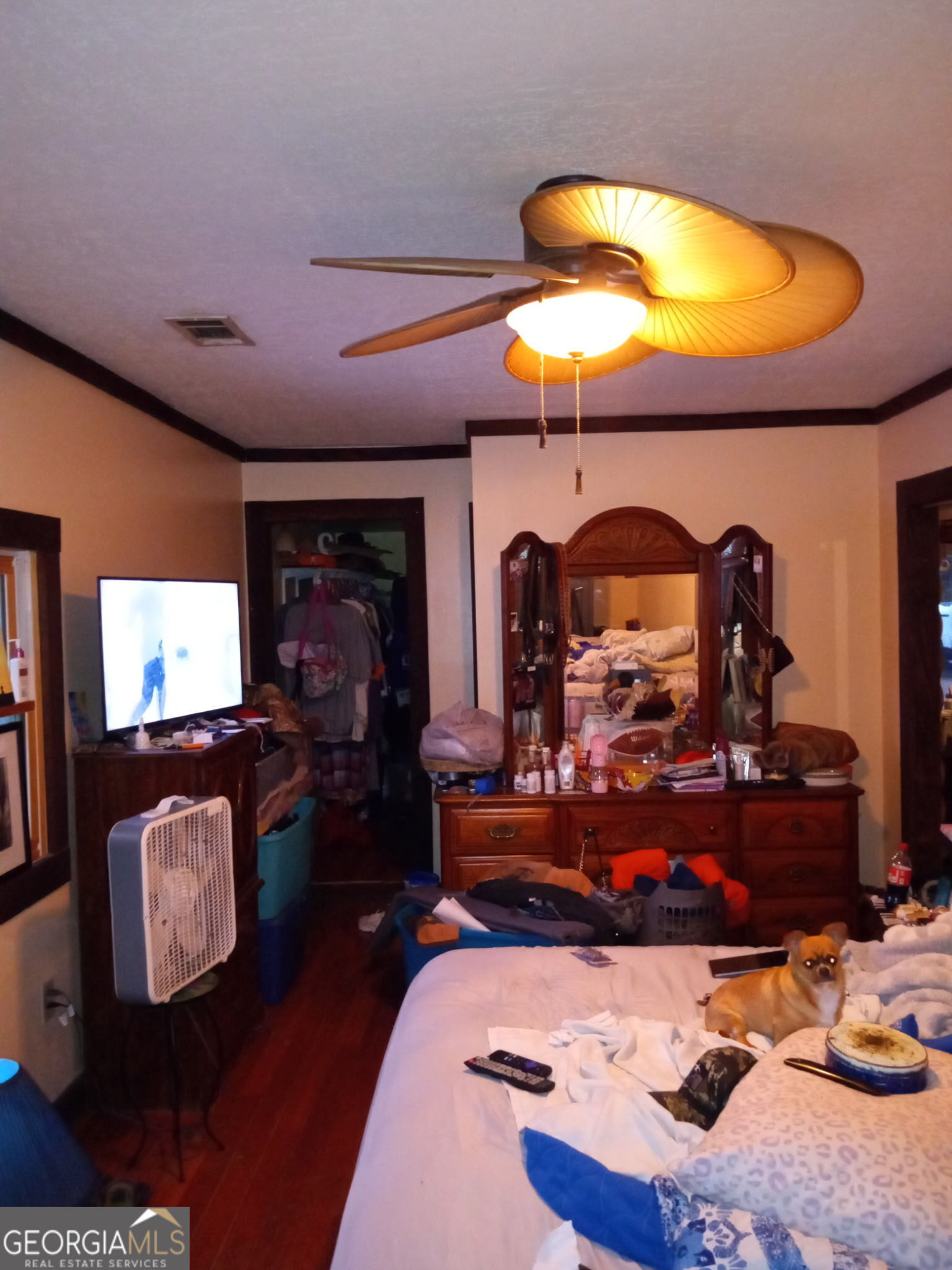 1011 Marley Cannon Road Dublin, GA 31021 - Photo 6 of 7 a room with musical instruments