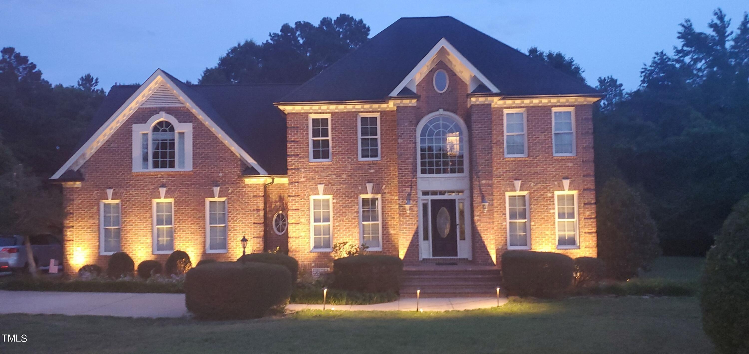 2212 Moss Pointe Lane Raleigh, NC 27606 - Photo 22 of 27