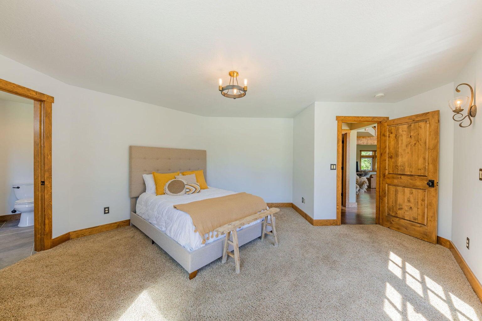 400 Tetherow Road Williams, OR 97544 - Photo 16 of 60 17