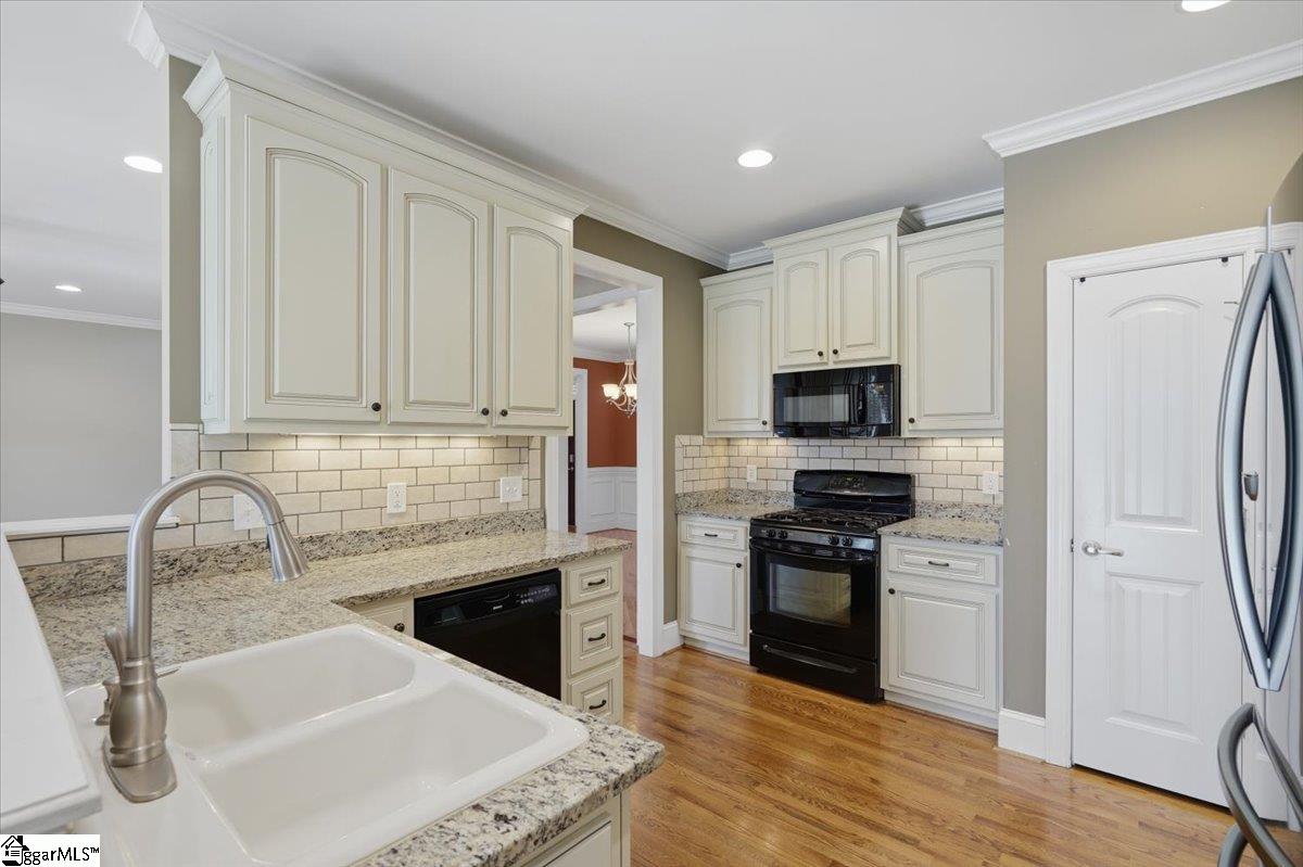 100 Kenneth Court Pendleton, SC 29670 - Photo 12 of 41