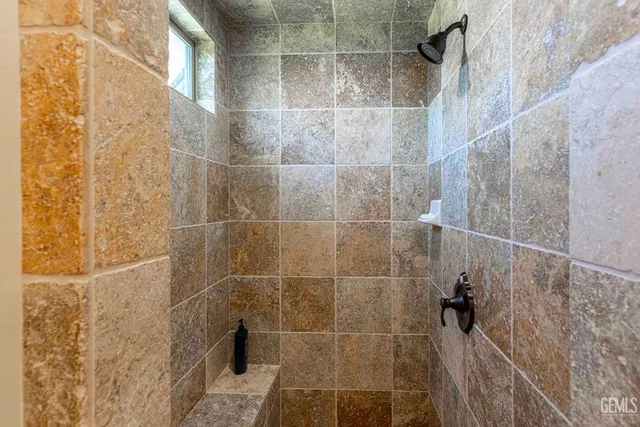 $2,200,000 | Undisclosed Address, Bakersfield, CA 93314