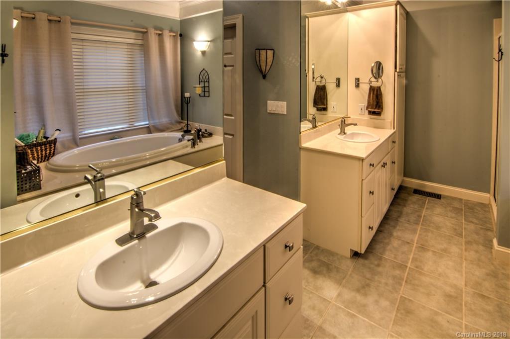 1389 Waterford Pointe Road Lexington, NC 27292 - Photo 23 of 30 Gallery Image 23