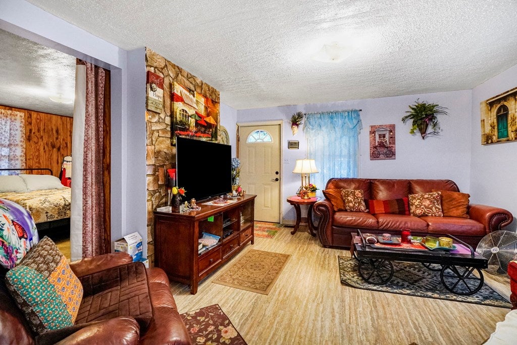 4349 Stoney Ridge Road Bandy, VA 24602 - Photo 2 of 14 Gallery Image 2