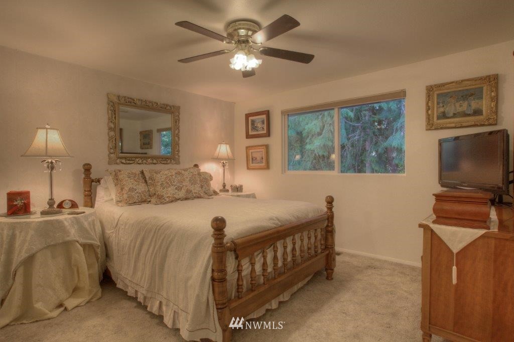 22029 7th Place West Bothell, WA 98021 - Photo 6 of 19