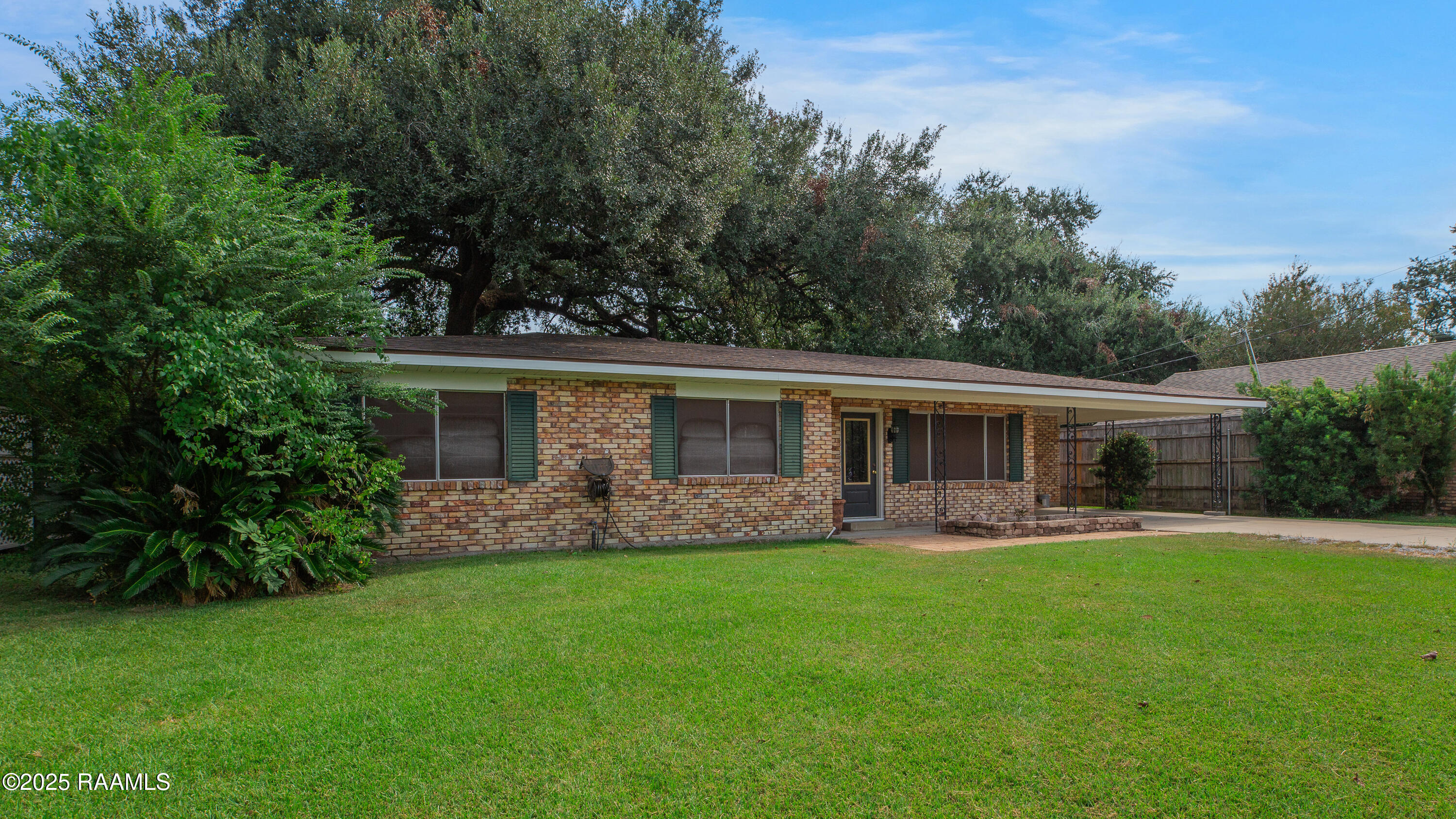 102 Hornsby Road Lafayette, LA 70506 - Photo 2 of 24 102 Hornsby -2
