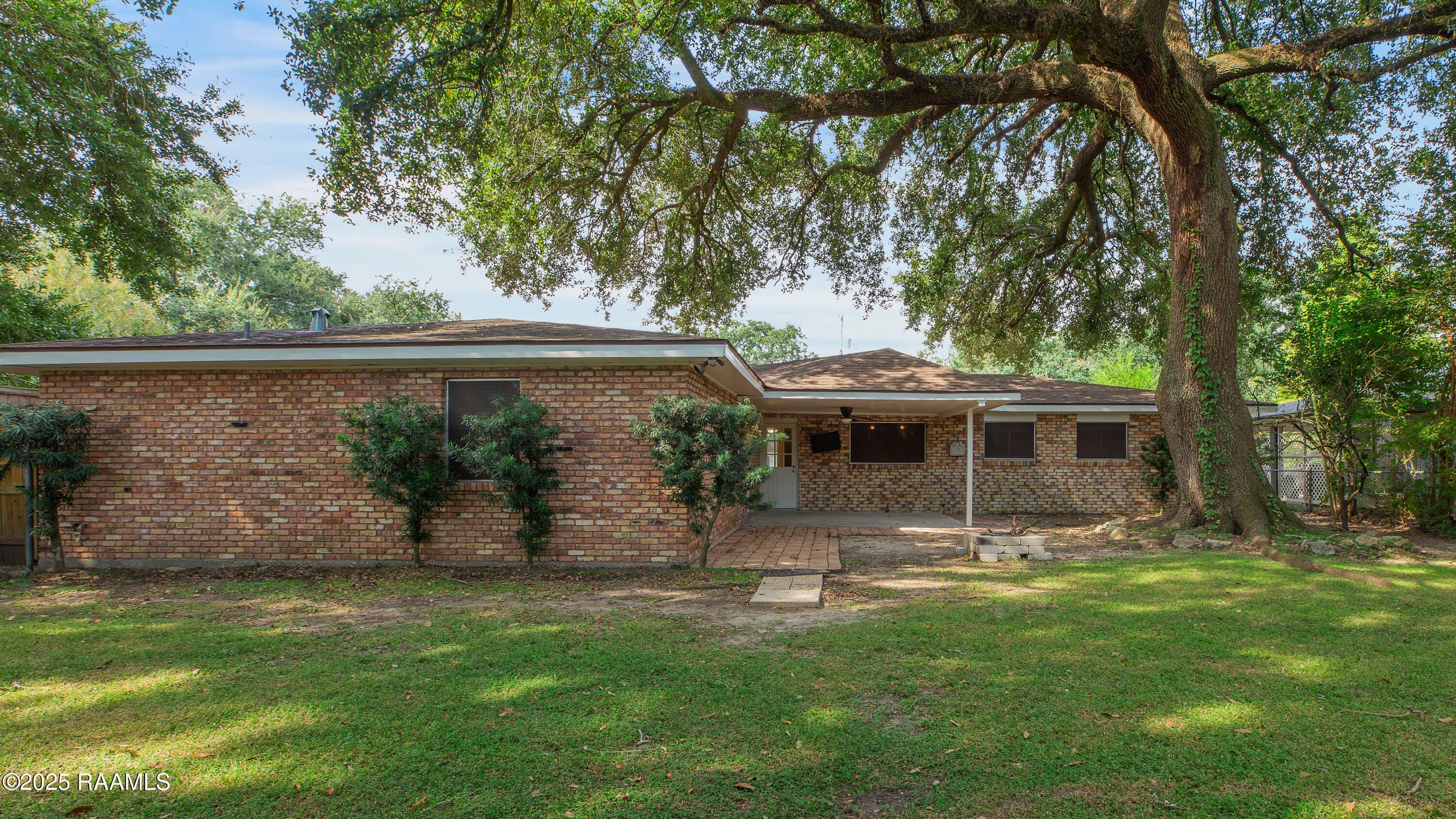102 Hornsby Road Lafayette, LA 70506 - Photo 23 of 24 102 Hornsby -23