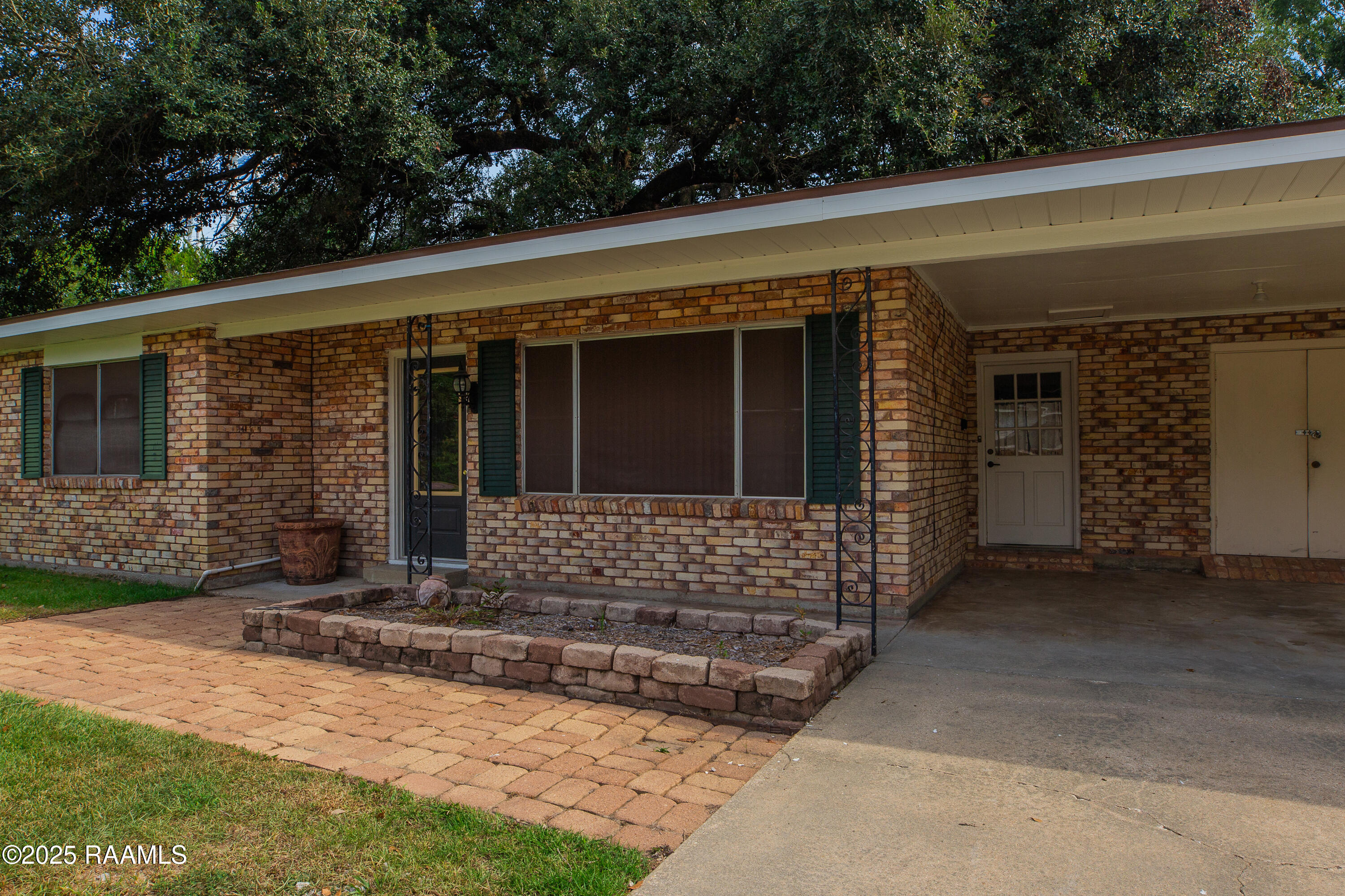 102 Hornsby Road Lafayette, LA 70506 - Photo 4 of 24 102 Hornsby -4