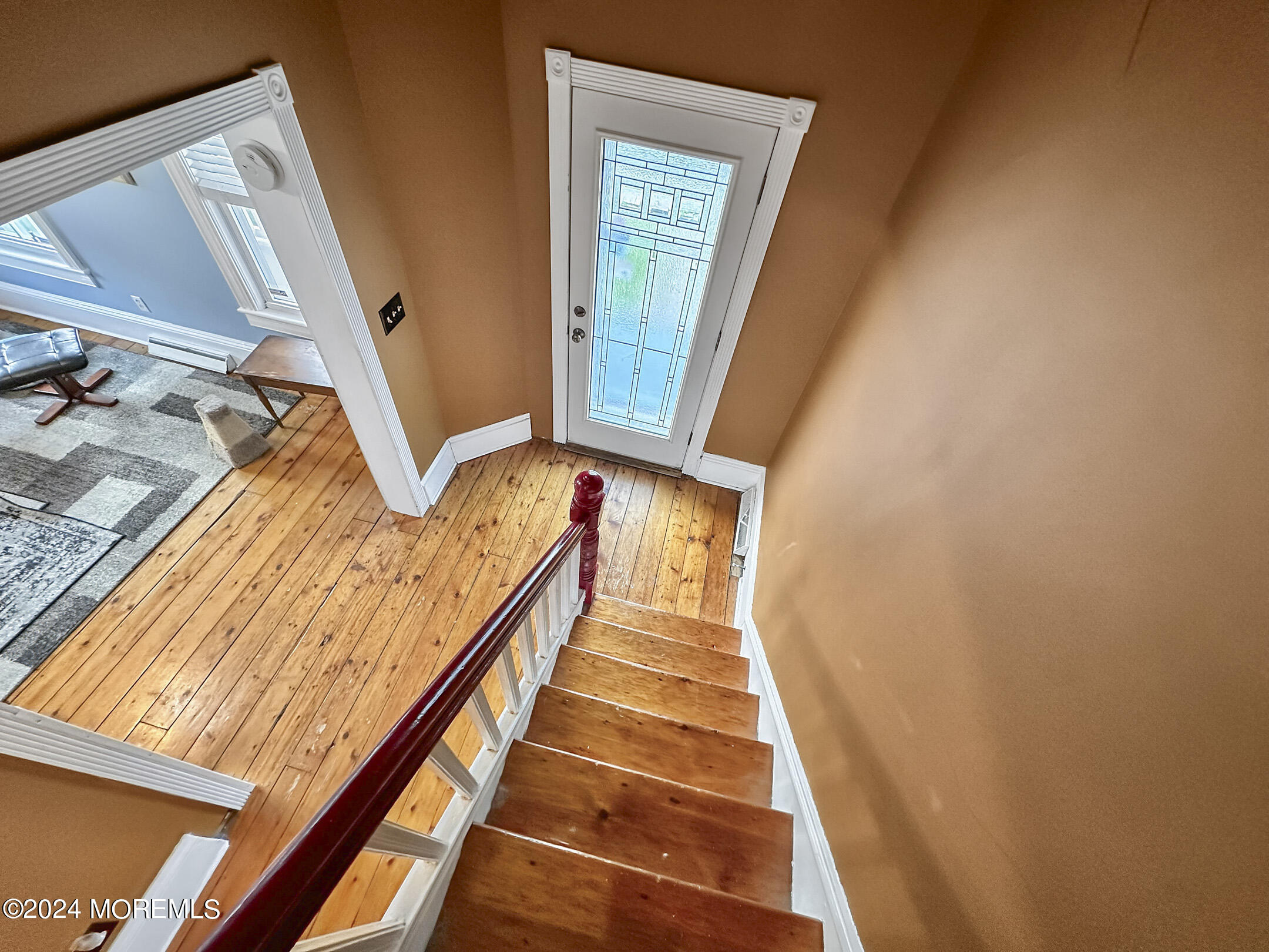 40 Little Street Matawan, NJ 07747 - Photo 15 of 38 Come on Upstairs