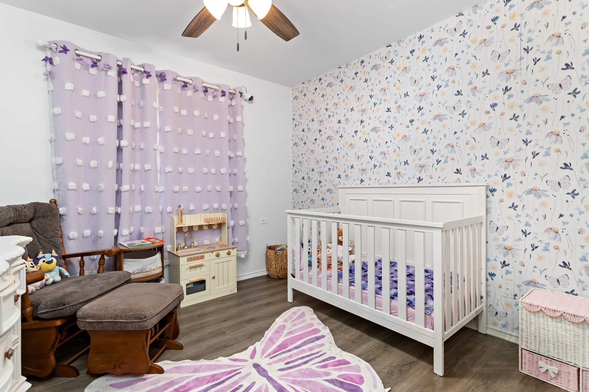 9994 Ruby Lane Silsbee, TX 77656 - Photo 13 of 17 a bedroom with furniture and a rug