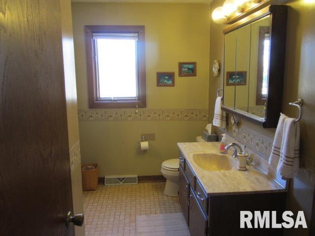 6717 92nd Avenue West Taylor Ridge, IL 61284 - Photo 11 of 22 Gallery Image 11