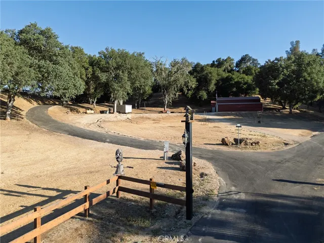 $1,070,000 | 5550 Las Tablas Bay Drive, Paso Robles, CA 93446