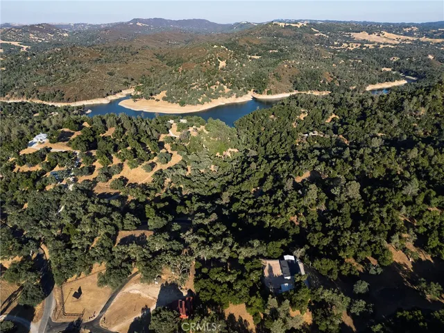 $1,070,000 | 5550 Las Tablas Bay Drive, Paso Robles, CA 93446