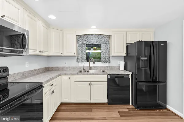 $449,900 | 7901 Citadel Drive, Severn, MD 21144