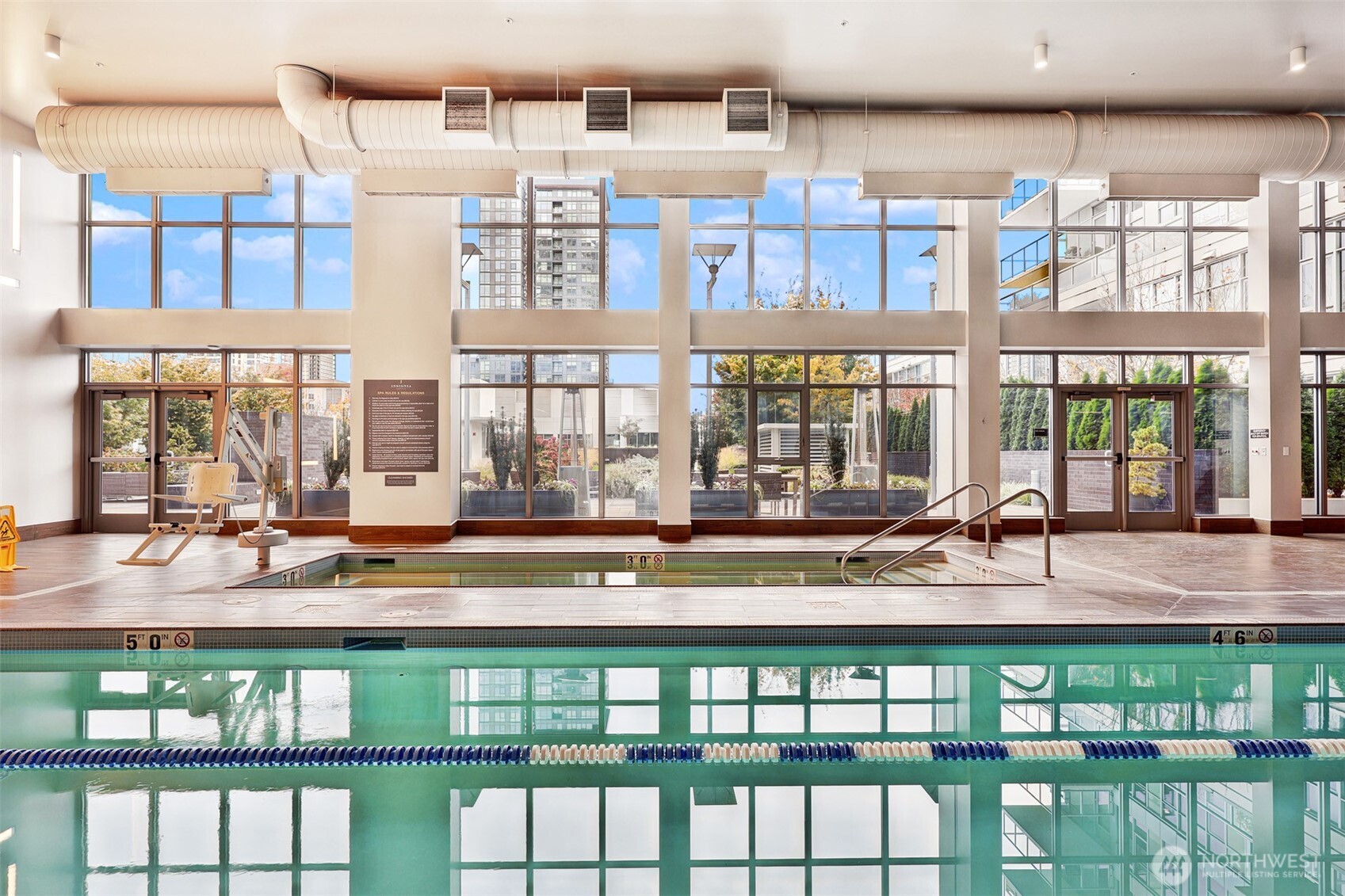 588 Bell Street, Unit 2008S Seattle, WA 98121 - Photo 20 of 38