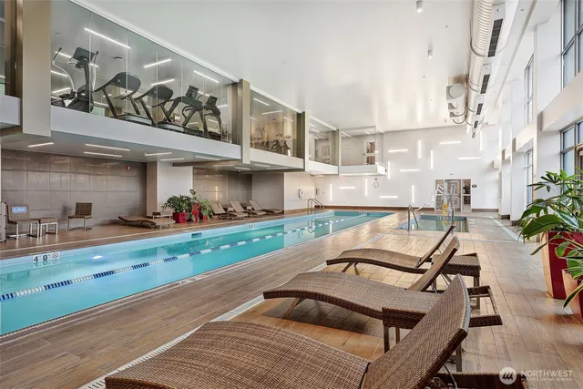 $899,000 | 588 Bell Street, Unit 2008S, Seattle, WA 98121