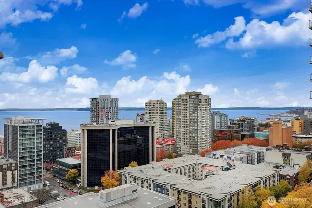 $899,000 | 588 Bell Street, Unit 2008S, Seattle, WA 98121