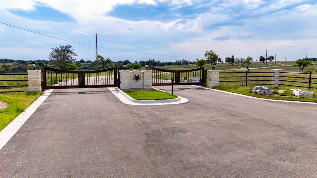 Lot 24 Badger Rdg Road Fredericksburg, TX 78624 - Photo 7 of 22