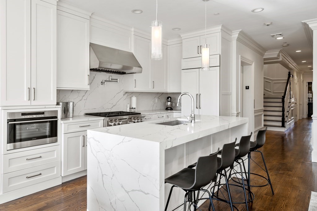 329 Commonwealth Avenue, Unit 5 Boston, MA 02115 - Photo 8 of 42