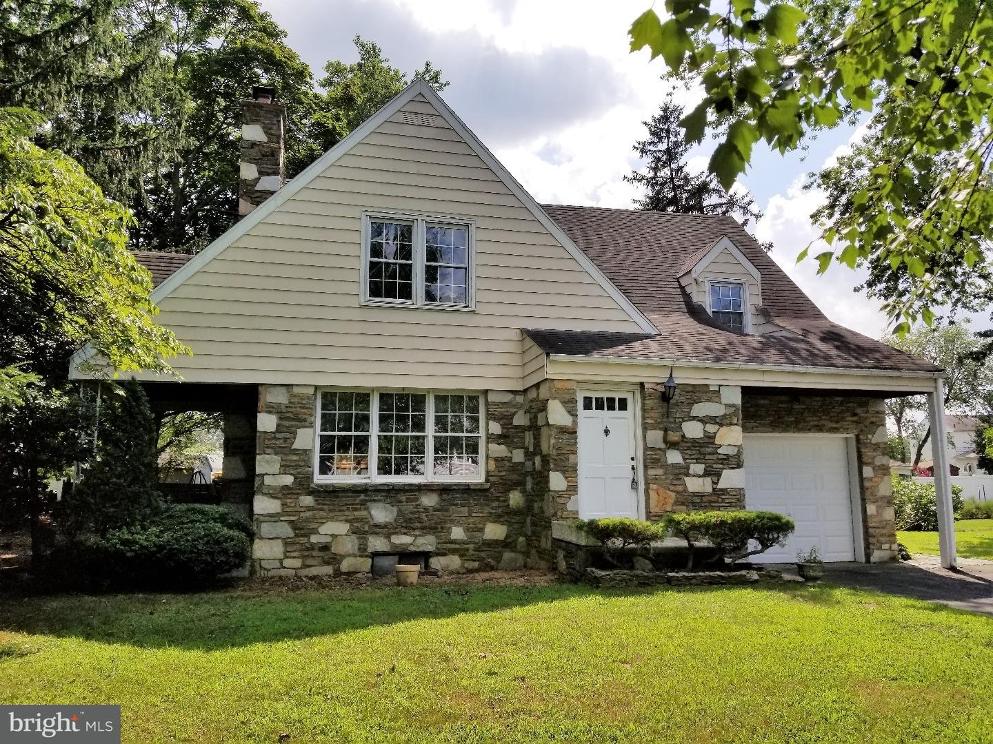 816 Maple Lane Riverside, NJ 08075 - Photo 1 of 25 Exterior Front