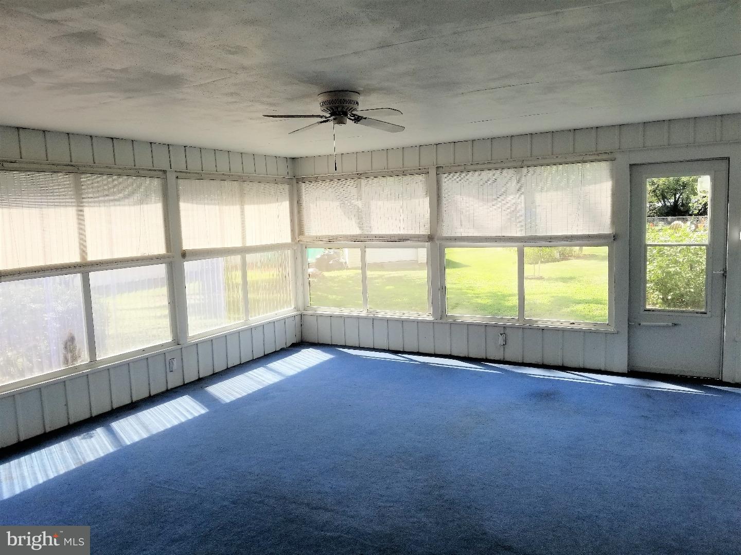 816 Maple Lane Riverside, NJ 08075 - Photo 13 of 25 Sun Room