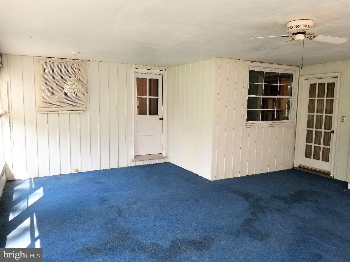816 Maple Lane Riverside, NJ 08075 - Photo 15 of 25 Sun Room