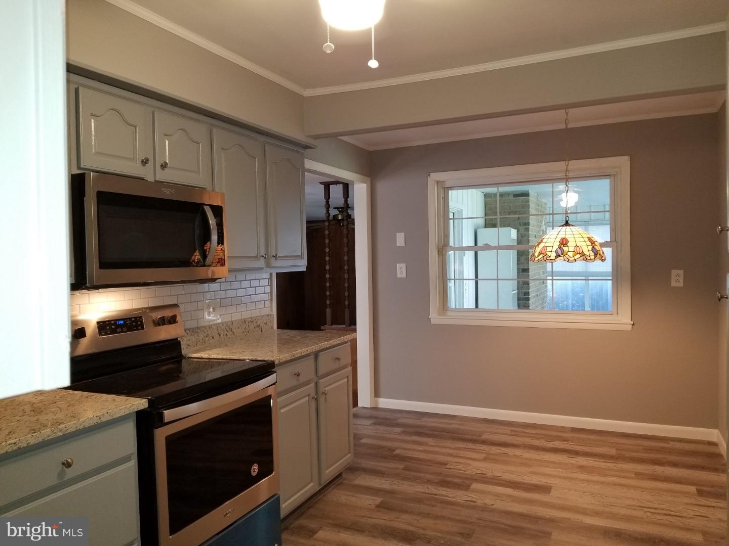 816 Maple Lane Riverside, NJ 08075 - Photo 7 of 25 Kitchen