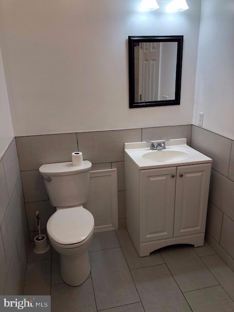 31 Victoria Square Frederick, MD 21702 - Photo 7 of 28 1st Floor Full Bath