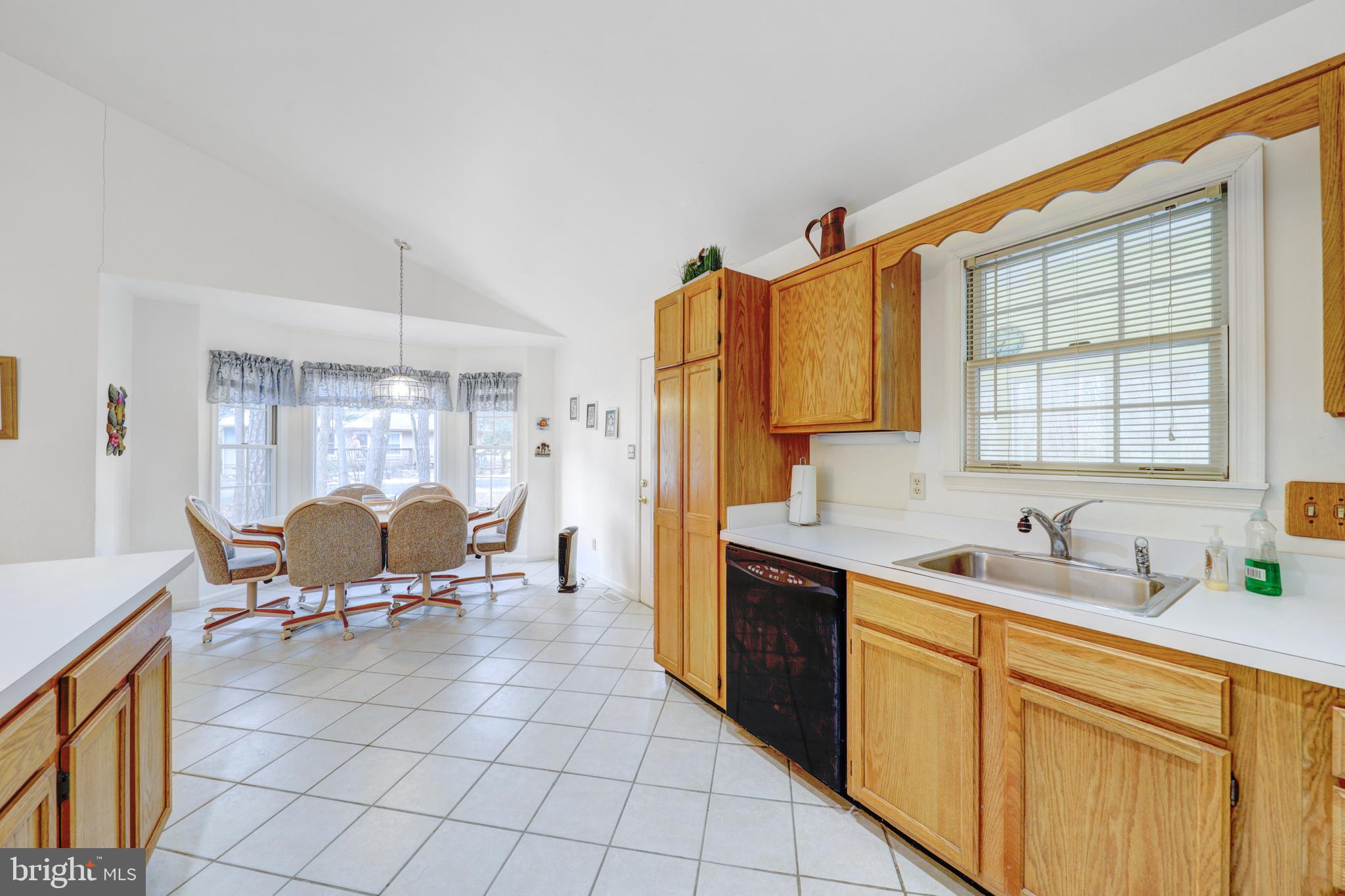 36 Rabbit Run Lane Ocean Pines, MD 21811 - Photo 13 of 28 Kitchen