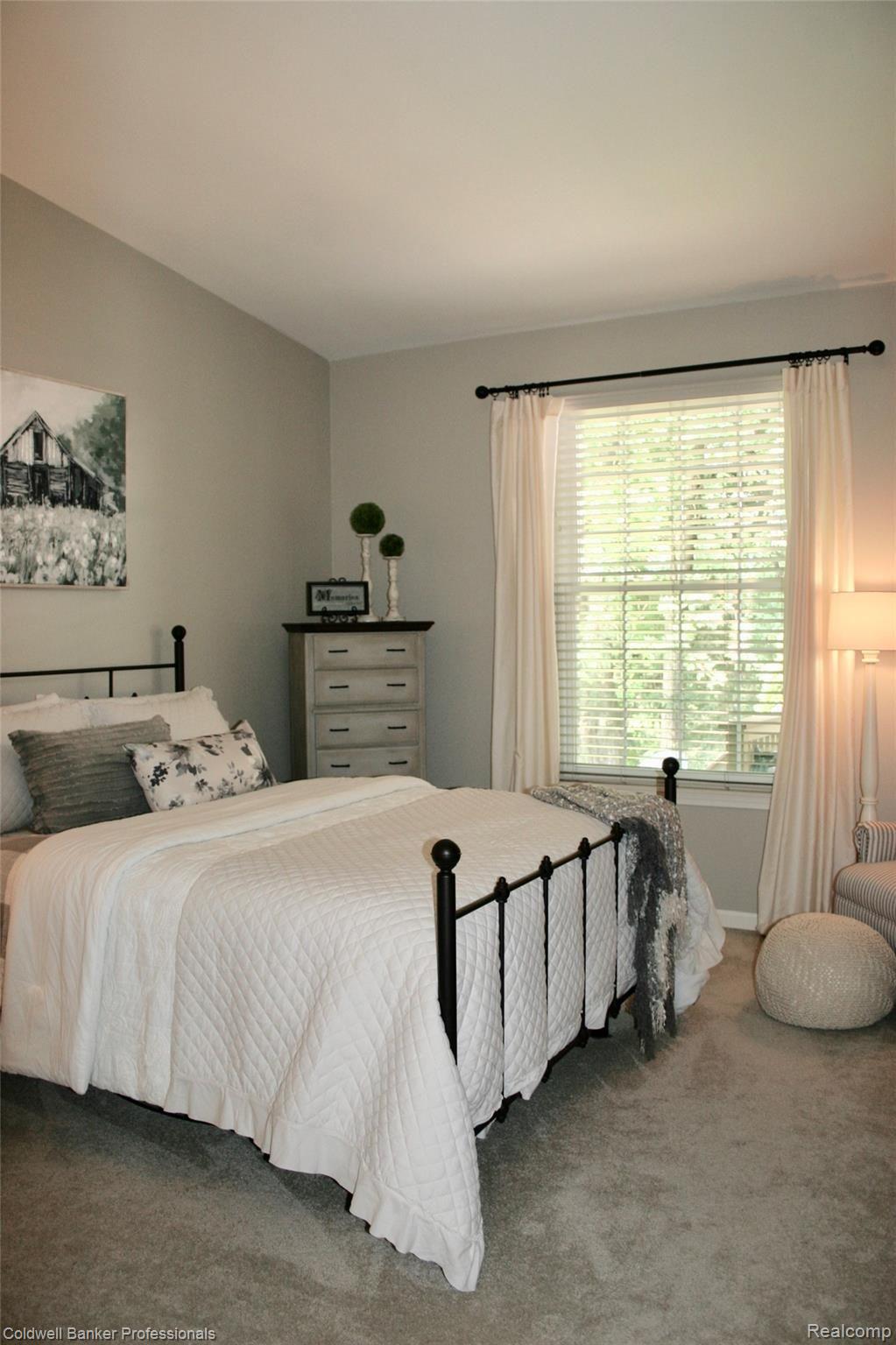 18347 Pleasant Valley Drive Macomb, MI 48044 - Photo 33 of 55 fullsizeoutput_50b.jpeg