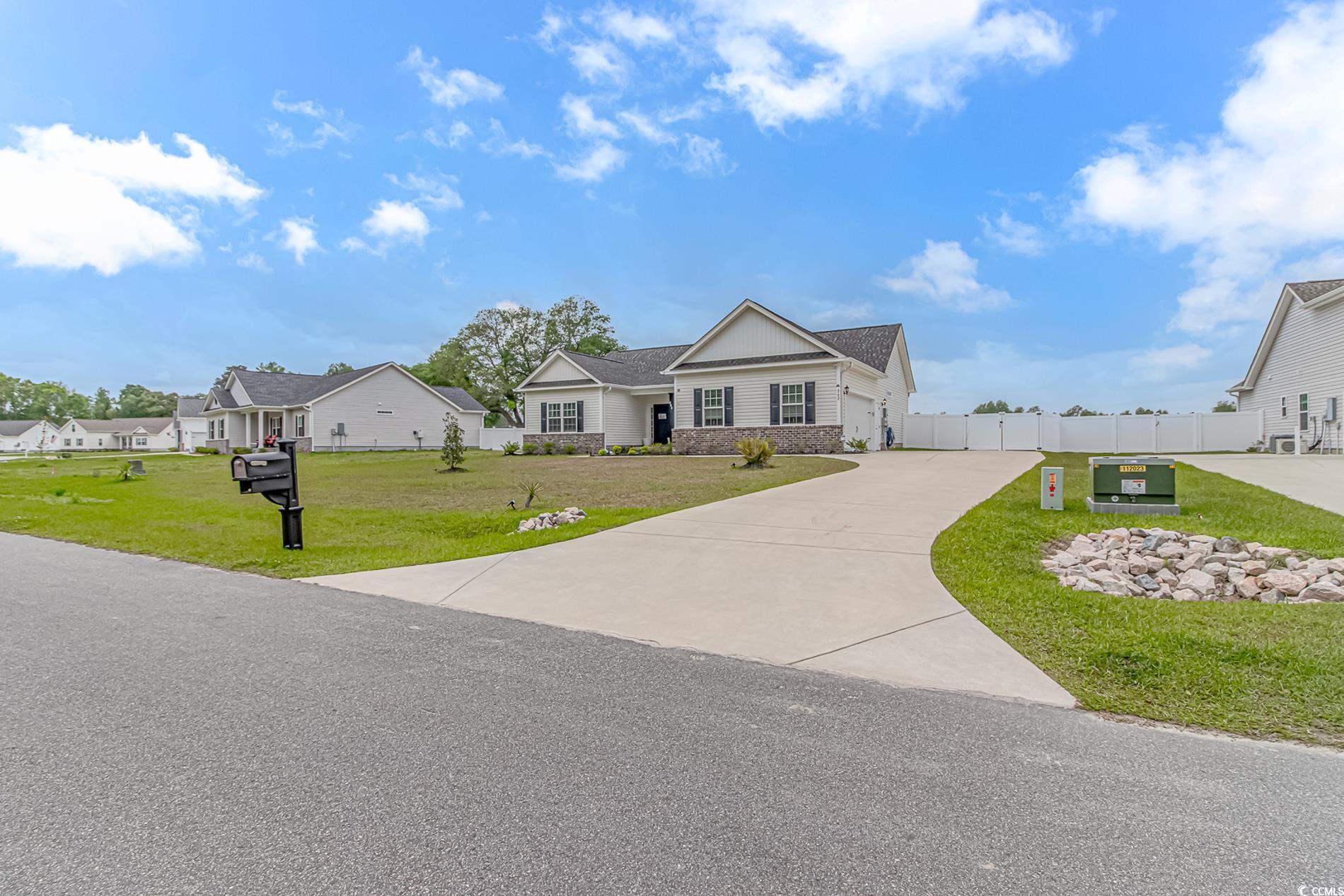 262 Ole Maple Street Loris, SC 29569 - Photo 3 of 40