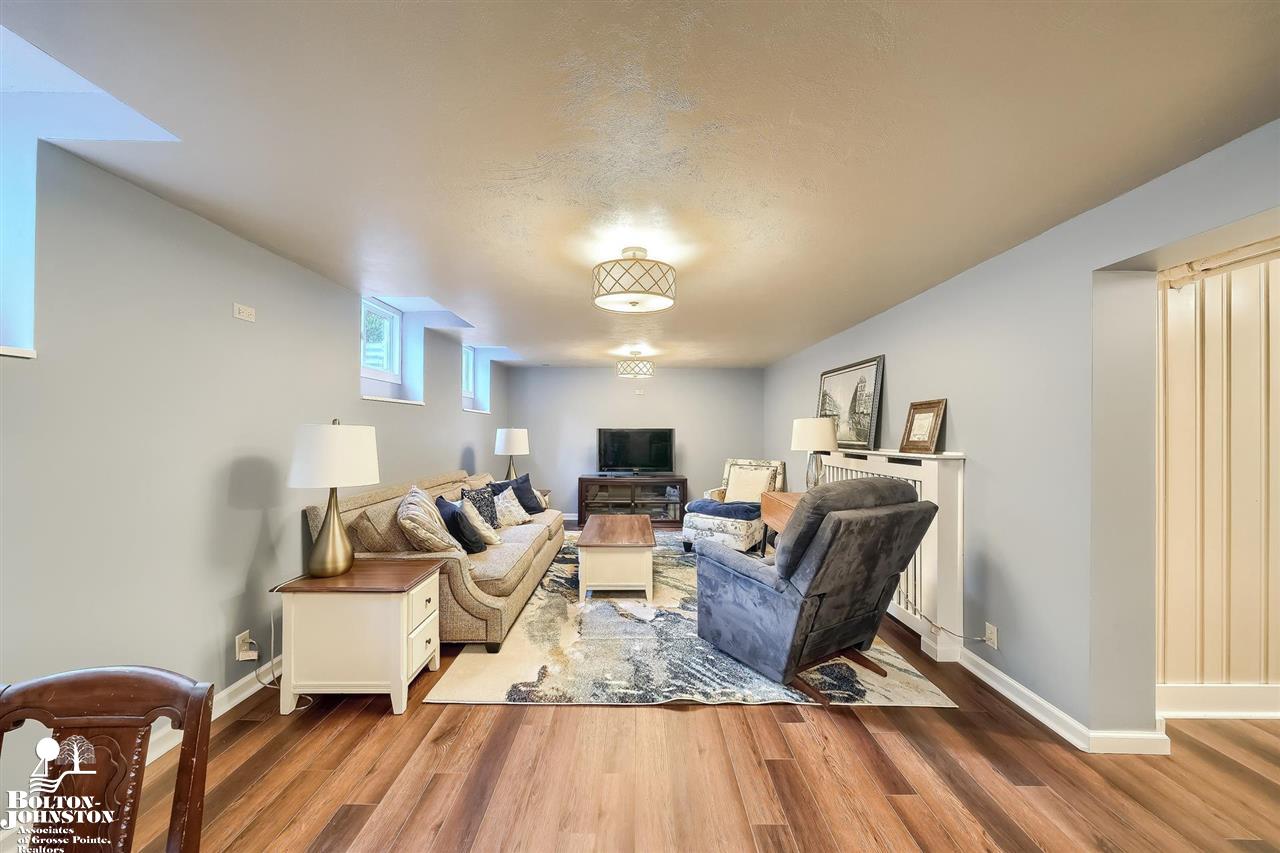 285 Moross Road Grosse Pointe Farms, MI 48236 - Photo 41 of 50