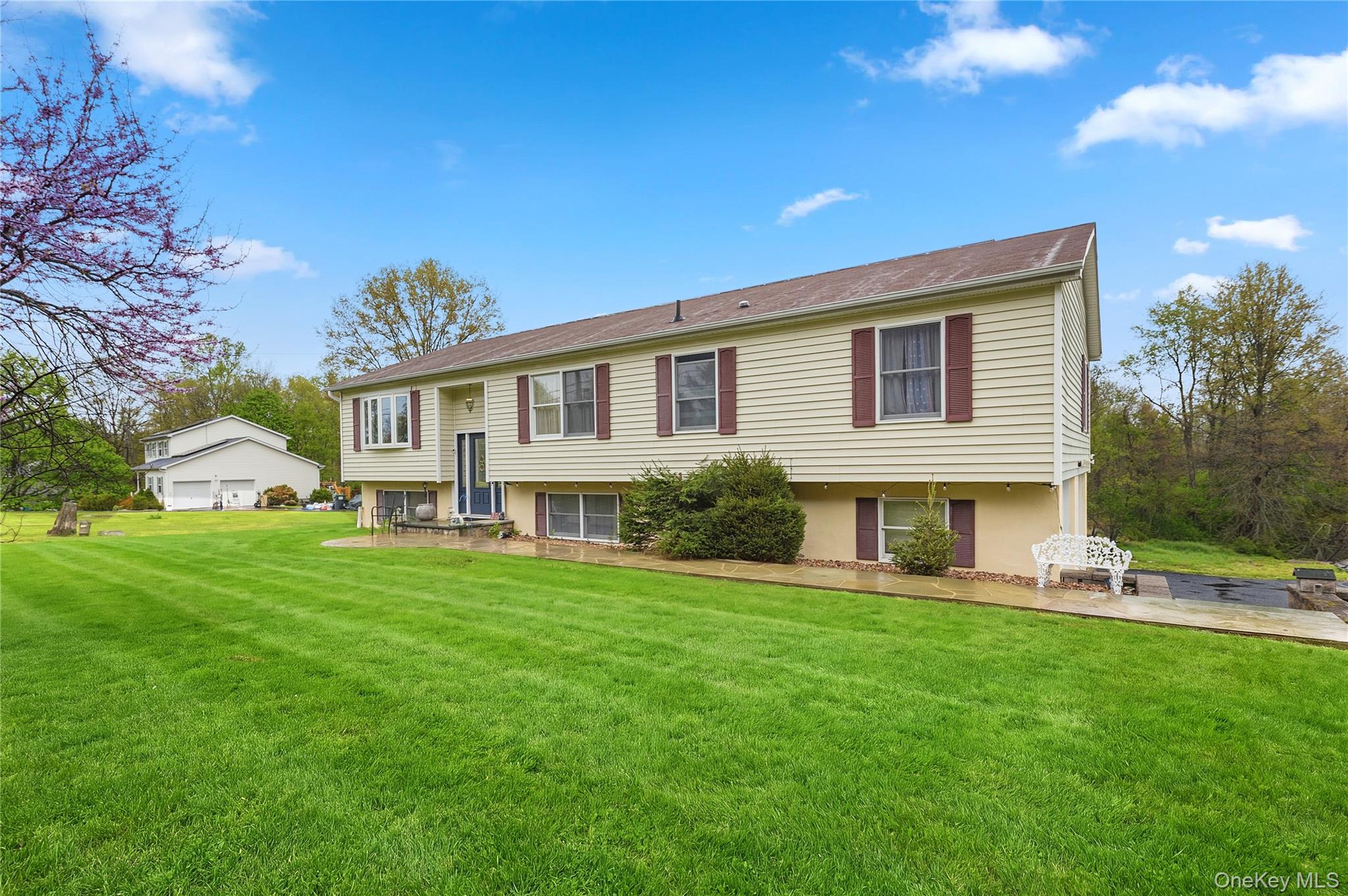 258 Scotchtown Collabar Road Middletown, NY 10941 - Photo 2 of 40