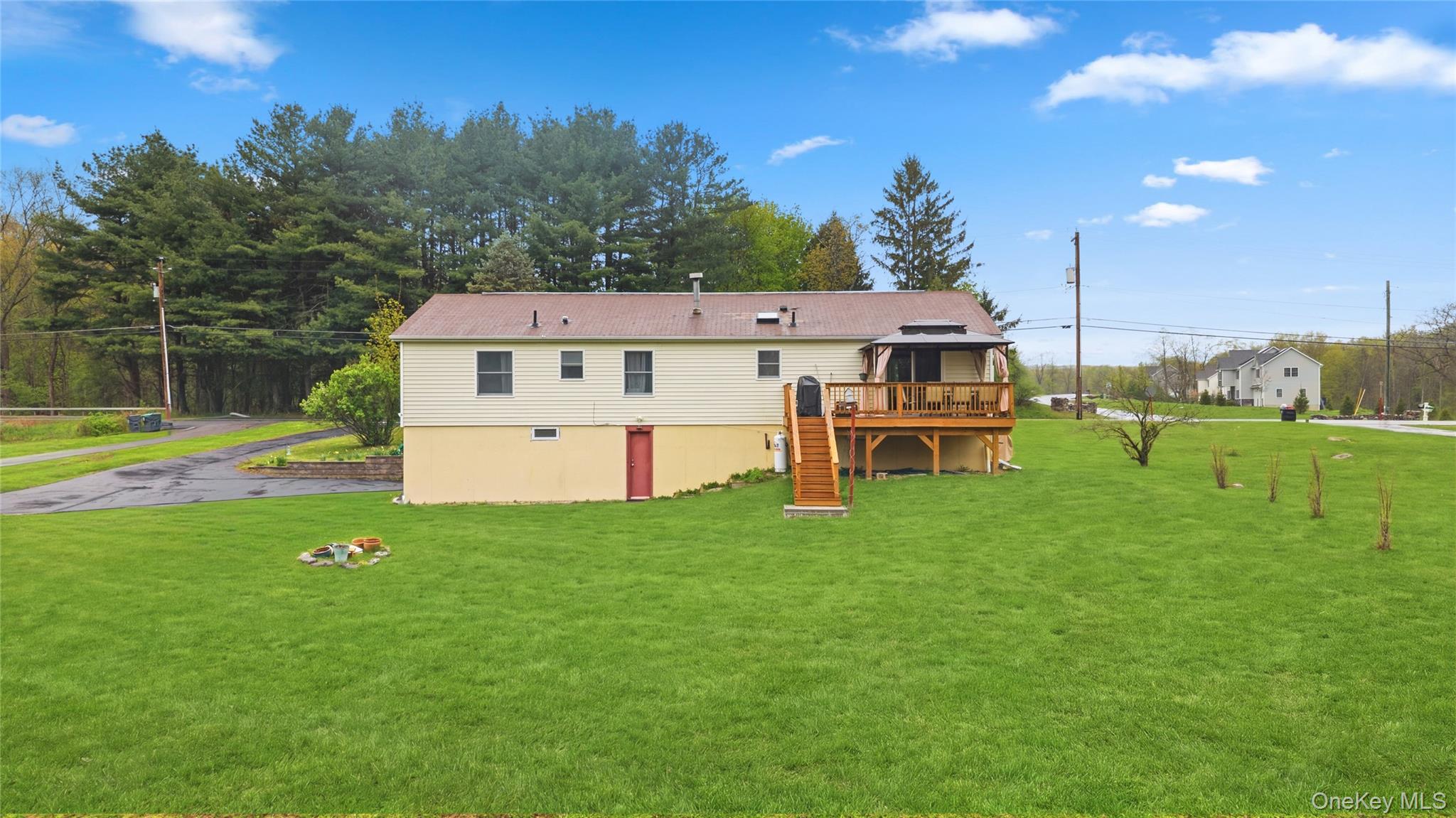 258 Scotchtown Collabar Road Middletown, NY 10941 - Photo 4 of 40