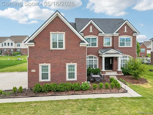 $879,000 | 51110 Gulfstream Park Drive, Canton, MI 48188