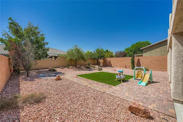 $799,500 | 9713 University Ridge Avenue, Las Vegas, NV 89149