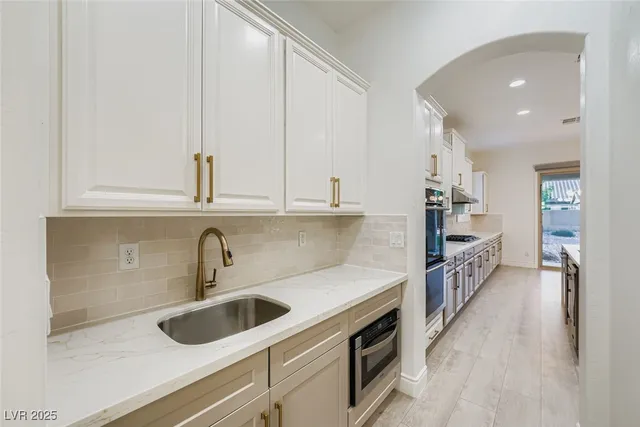 $799,500 | 9713 University Ridge Avenue, Las Vegas, NV 89149