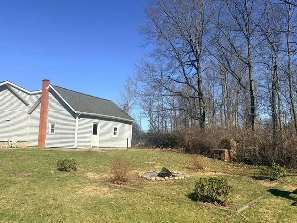 $248,700 | 30311 Highway 86, Colon, MI 49040