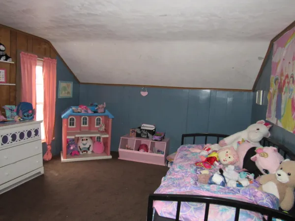 $248,700 | 30311 Highway 86, Colon, MI 49040