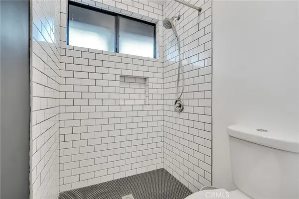 $7,795 | 602 Victoria, Venice, CA 90291