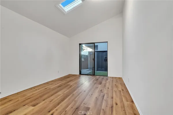 $7,795 | 602 Victoria, Venice, CA 90291