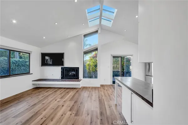 $7,795 | 602 Victoria, Venice, CA 90291