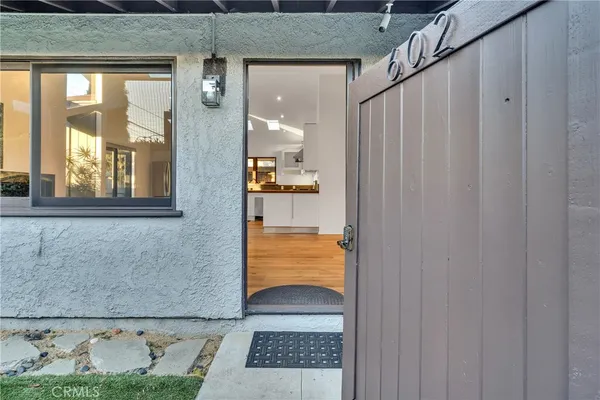 $7,795 | 602 Victoria, Venice, CA 90291
