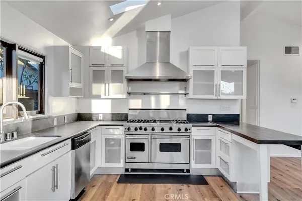 $7,795 | 602 Victoria, Venice, CA 90291