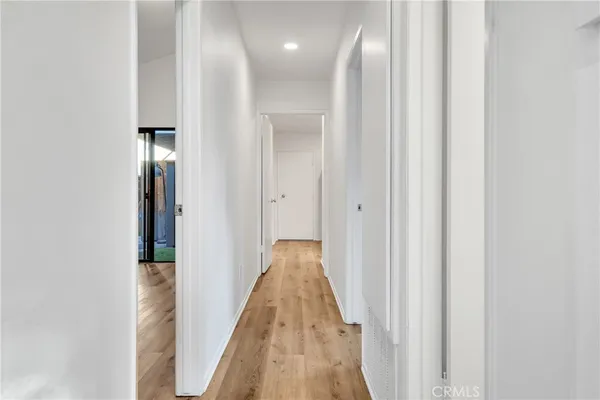 $7,795 | 602 Victoria, Venice, CA 90291