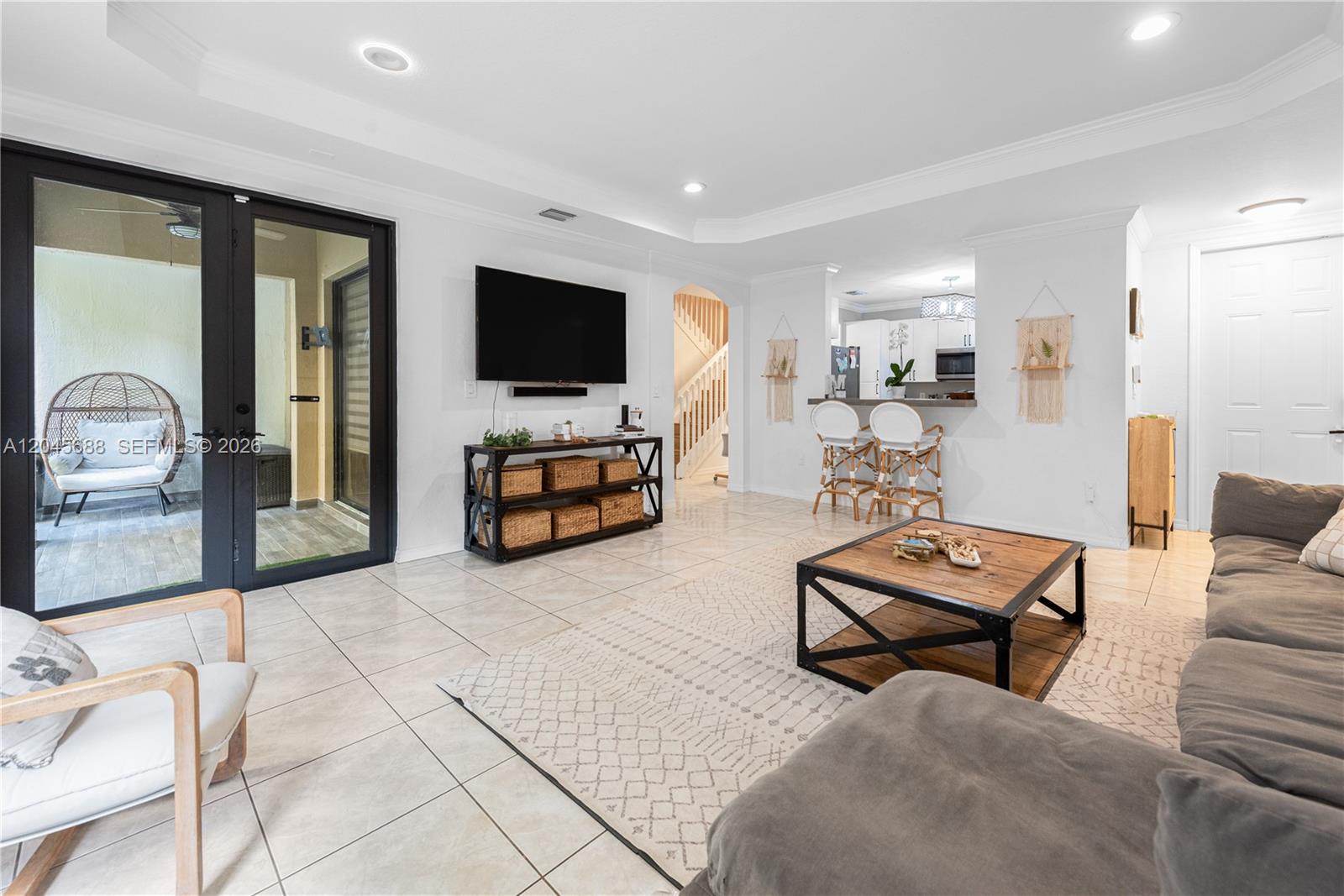22807 Southwest 89th Path Cutler Bay, FL 33190 - Photo 7 of 43