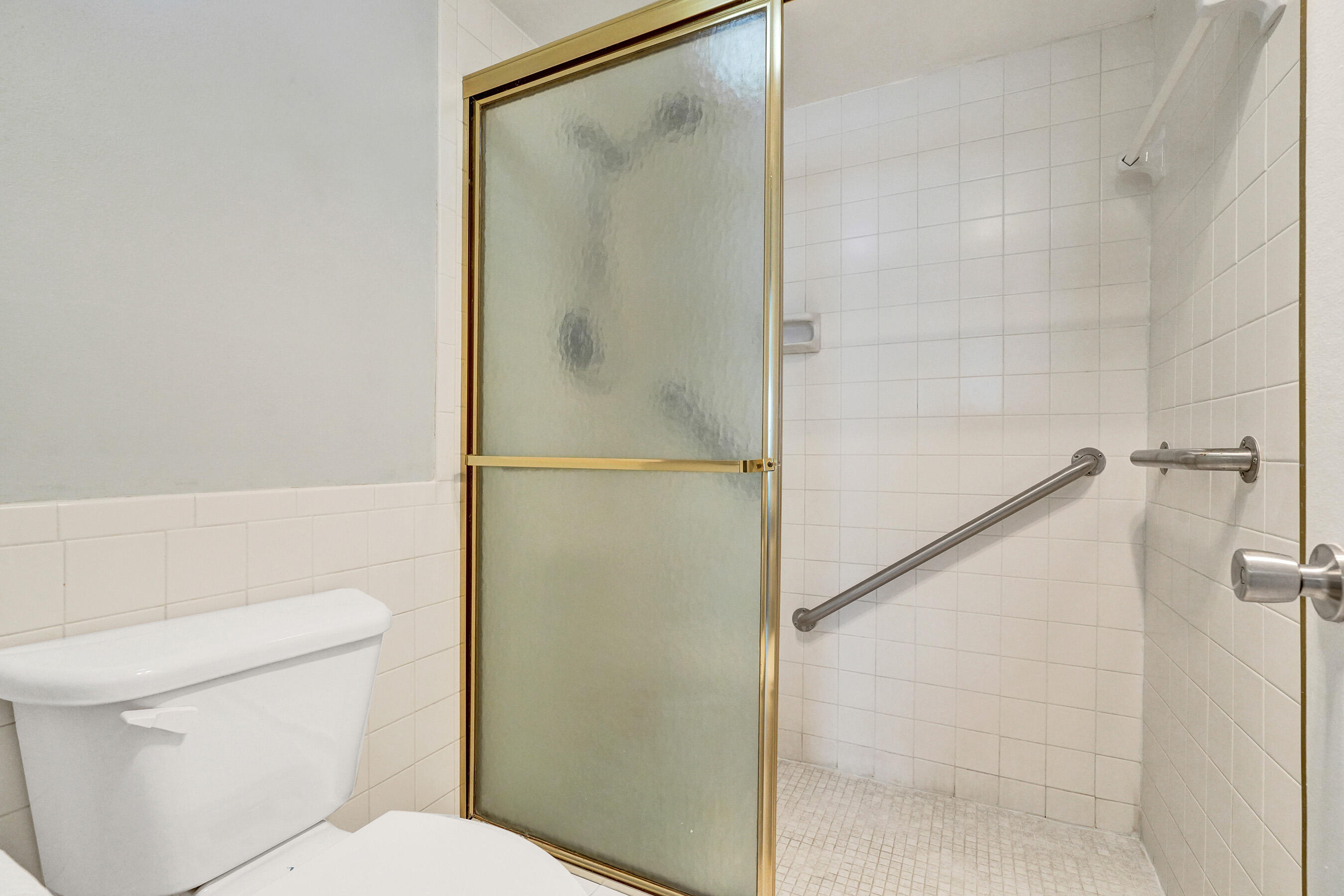 308 Golfview Road, Unit 406 North Palm Beach, FL 33408 - Photo 20 of 45 DSC02026